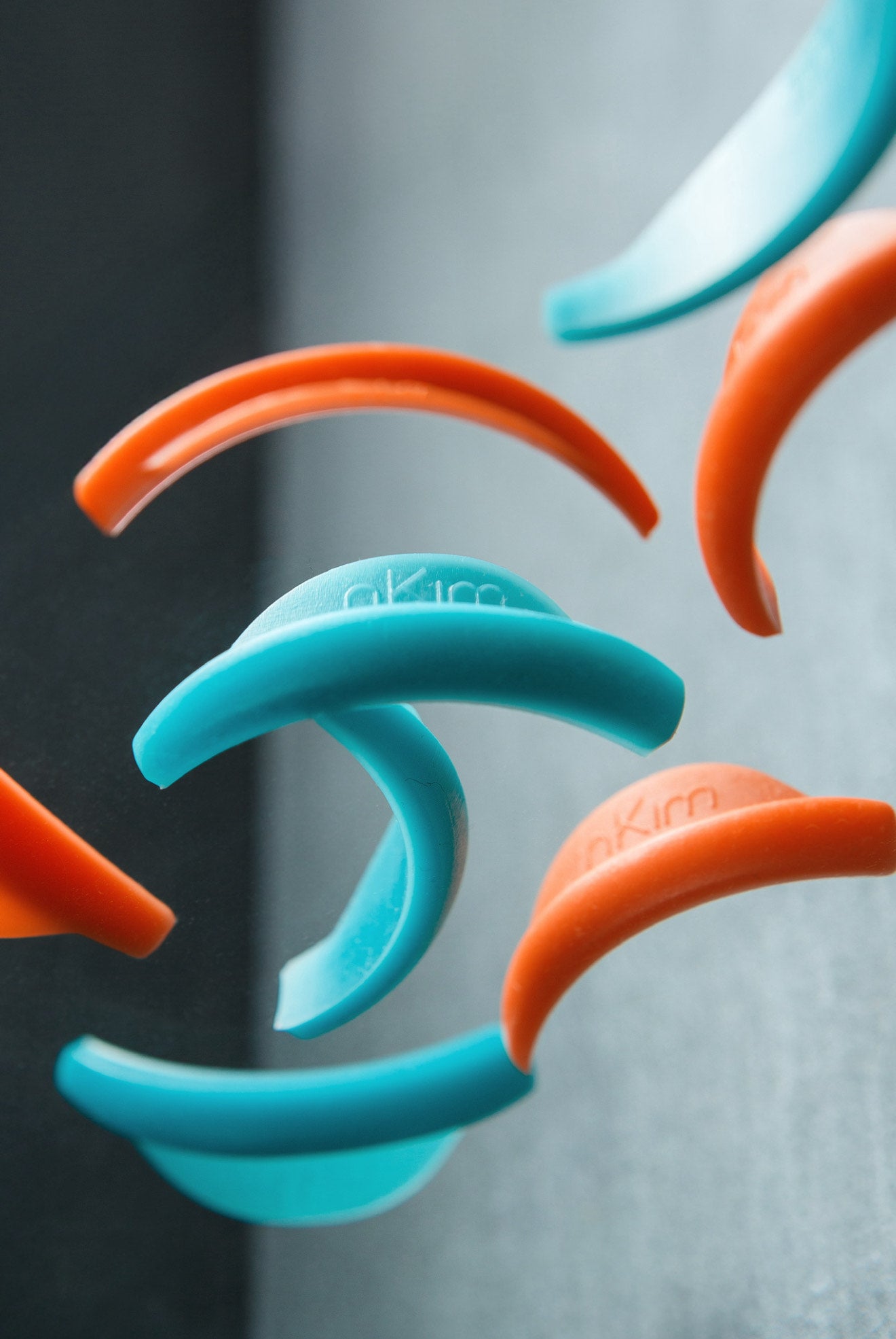 nKim BLAKSTIENŲ LAMINAVIMO VOLELIAI 4 poros volelių (S, M, M1, L dydžiai)